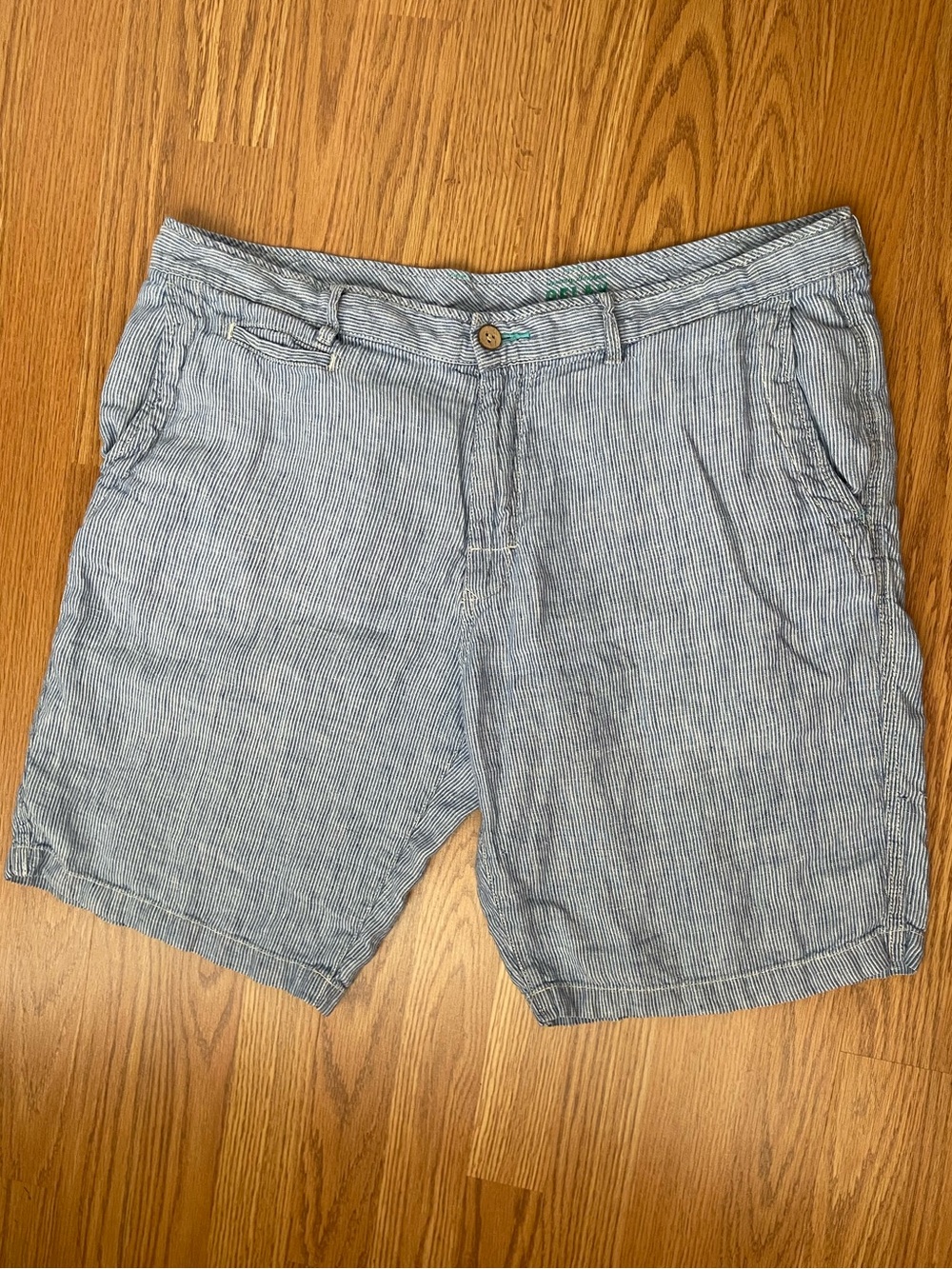 Tommy Bahama striped Men’s Linen Shorts size 38 vacation resort breathable
